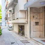 Mazi Rooms Charilaou 2,2