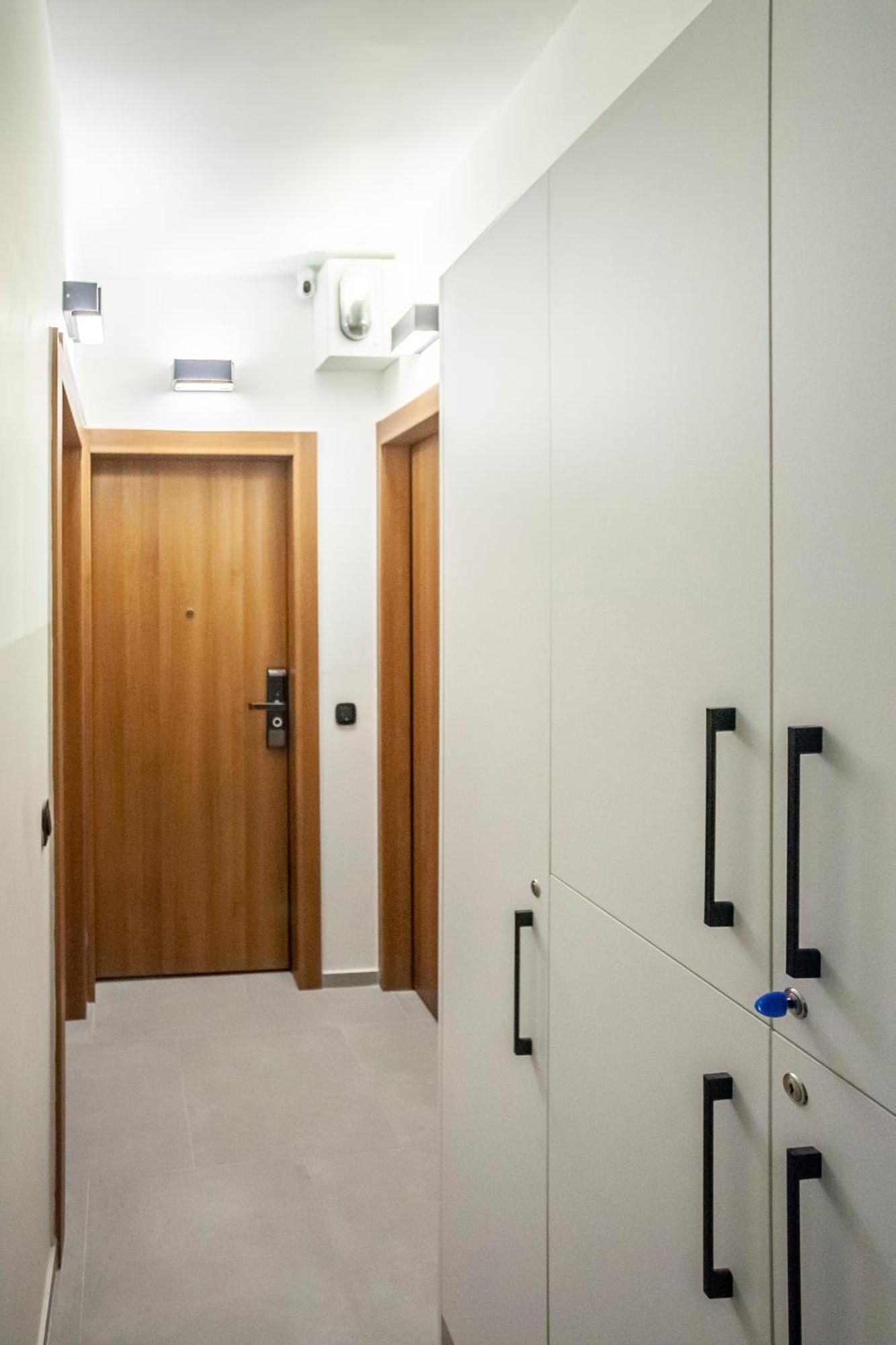 Mazi Charilaou 2,2 Apartment *